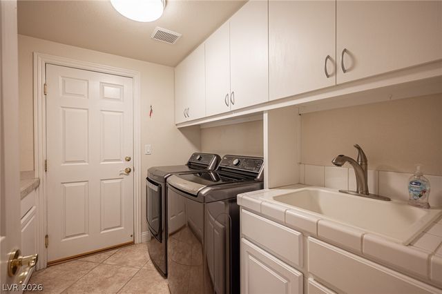 6365 Mighty Flotilla Avenue, Las Vegas, NV 89139