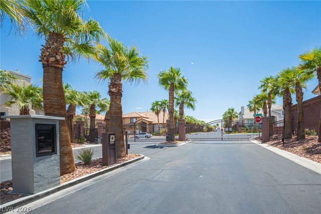 6365 Mighty Flotilla Avenue, Las Vegas, NV 89139