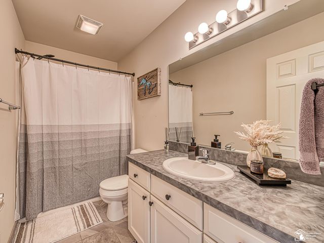 901 Plum Tree Circle, Monroe, MI 48161