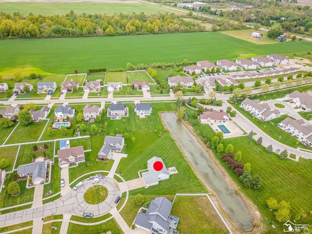 901 Plum Tree Circle, Monroe, MI 48161