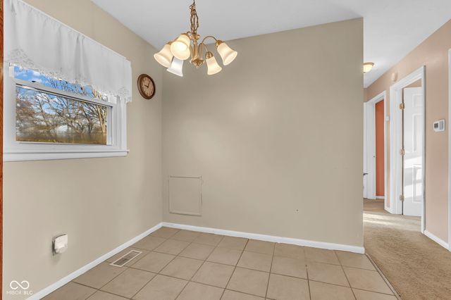 4828 Oaknoll Drive, Indianapolis, IN 46221