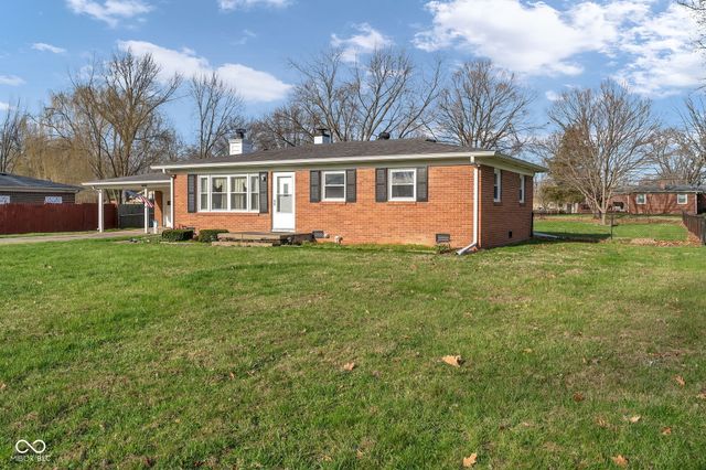 4828 Oaknoll Drive, Indianapolis, IN 46221