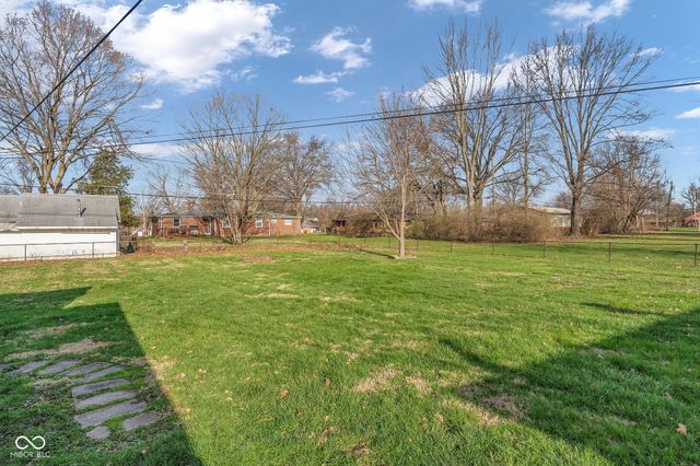 4828 Oaknoll Drive, Indianapolis, IN 46221