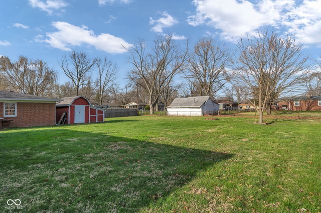 4828 Oaknoll Drive, Indianapolis, IN 46221