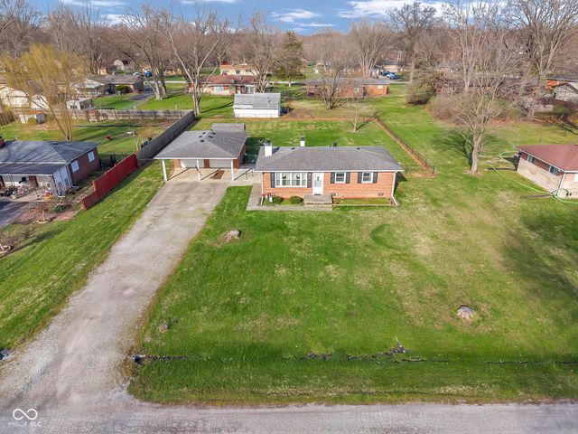 4828 Oaknoll Drive, Indianapolis, IN 46221