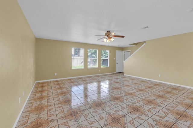 1119 Mossy Branch Street, Houston, TX 77073