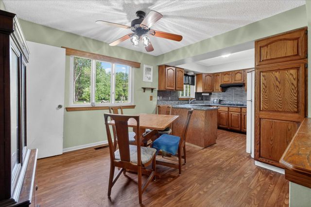 2717 Fishbeck Road, Howell, MI 48843