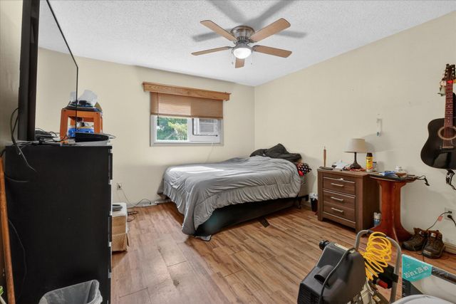 2717 Fishbeck Road, Howell, MI 48843