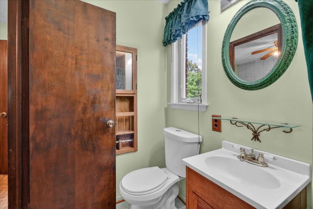 2717 Fishbeck Road, Howell, MI 48843