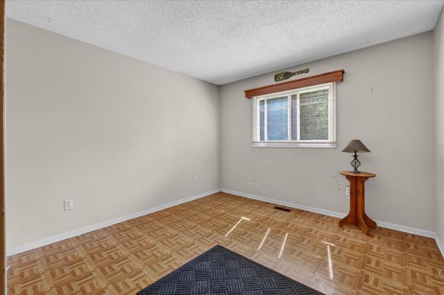 2717 Fishbeck Road, Howell, MI 48843