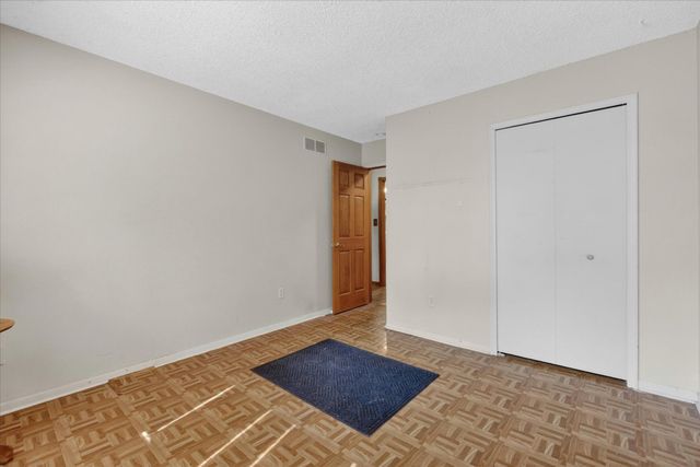 2717 Fishbeck Road, Howell, MI 48843