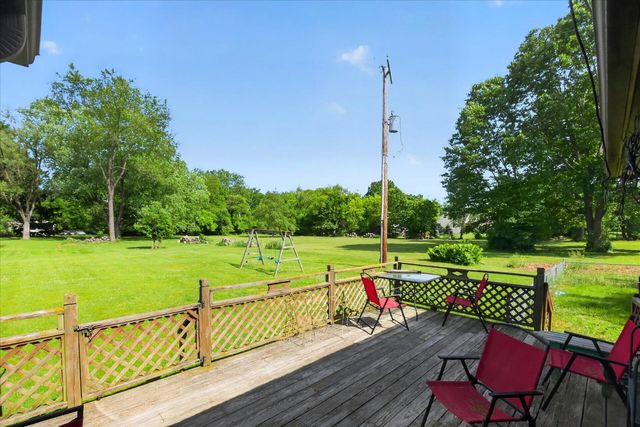 2717 Fishbeck Road, Howell, MI 48843
