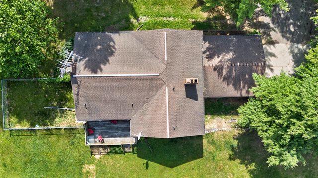 2717 Fishbeck Road, Howell, MI 48843