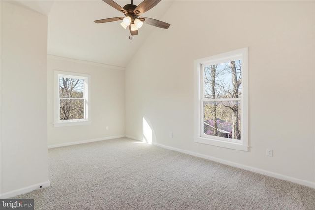 278 RED BIRD LN, Harpers Ferry, WV 25425