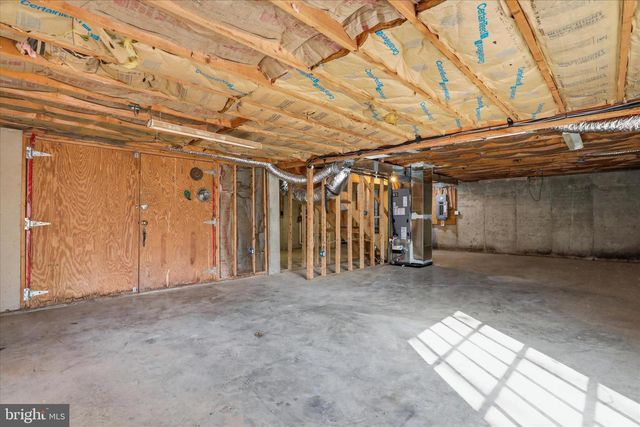 278 RED BIRD LN, Harpers Ferry, WV 25425