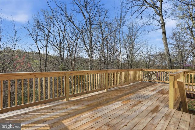278 RED BIRD LN, Harpers Ferry, WV 25425