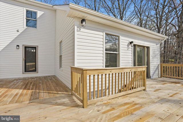 278 RED BIRD LN, Harpers Ferry, WV 25425