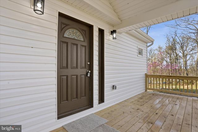278 RED BIRD LN, Harpers Ferry, WV 25425