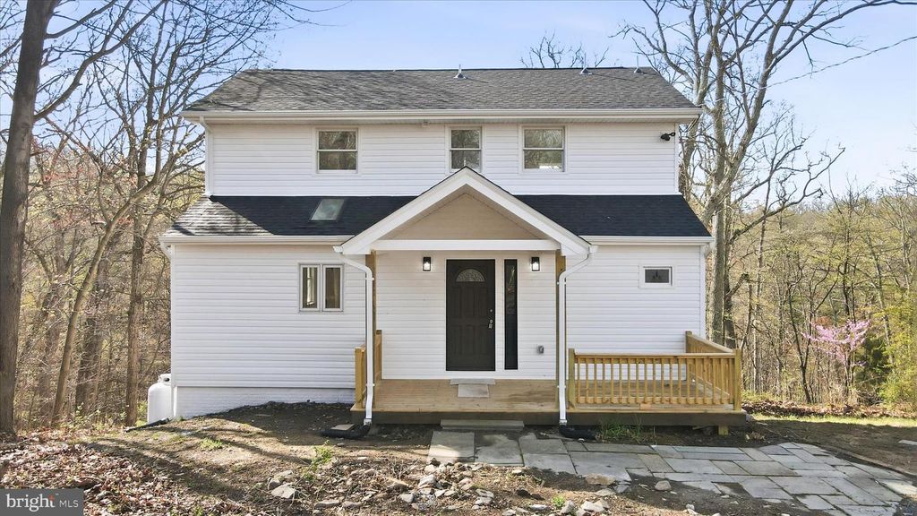 278 RED BIRD LN, Harpers Ferry, WV 25425