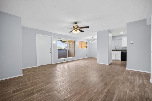 7714 Renwick Drive C35, Houston, TX 77081