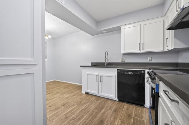 7714 Renwick Drive C35, Houston, TX 77081
