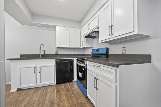 7714 Renwick Drive C35, Houston, TX 77081