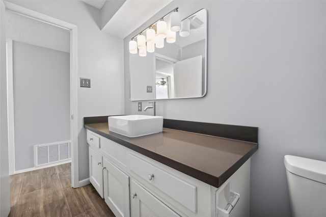 7714 Renwick Drive C35, Houston, TX 77081