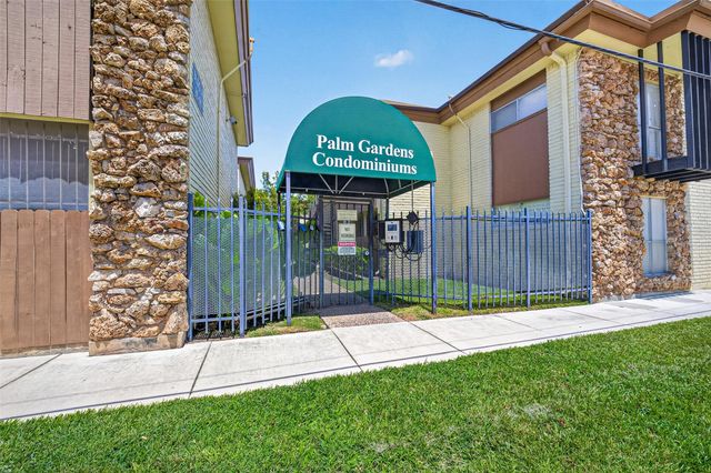 7714 Renwick Drive C35, Houston, TX 77081