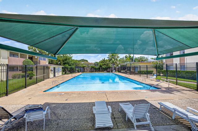 7714 Renwick Drive C35, Houston, TX 77081