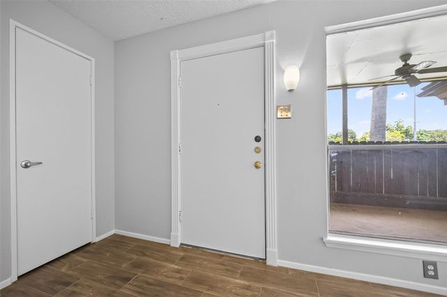 7714 Renwick Drive C35, Houston, TX 77081