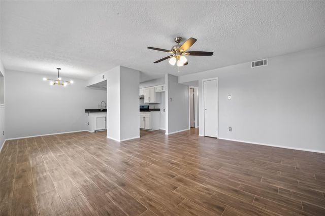 7714 Renwick Drive C35, Houston, TX 77081