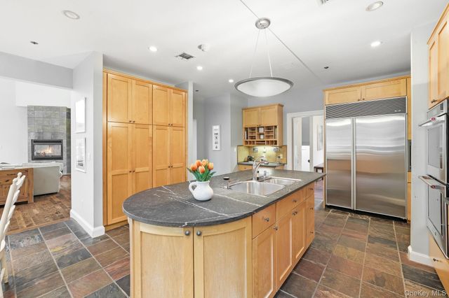 22 Random Farms Circle, Chappaqua, NY 10514