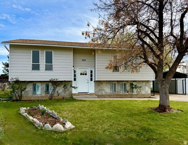 654 W 550 N, Clearfield, UT 84015