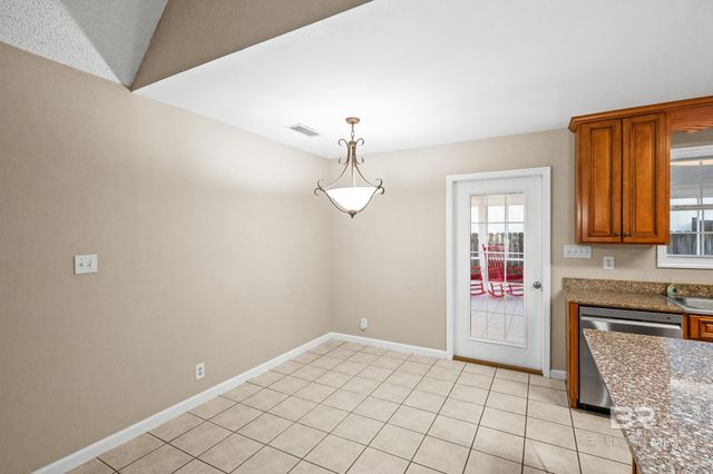 111 Montclair Loop, Daphne, AL 36526