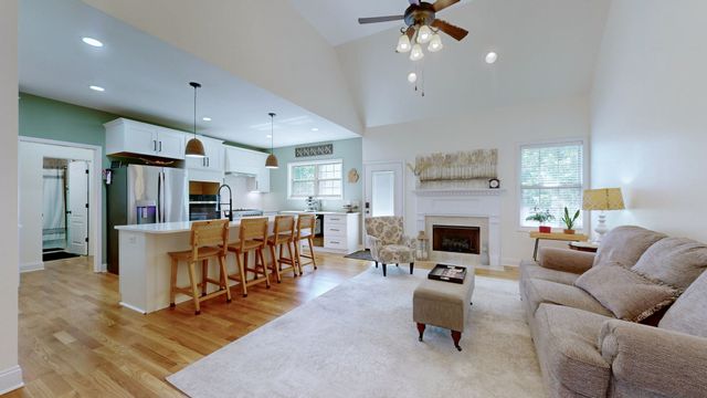 100 Artesa Dr, White House, TN 37188