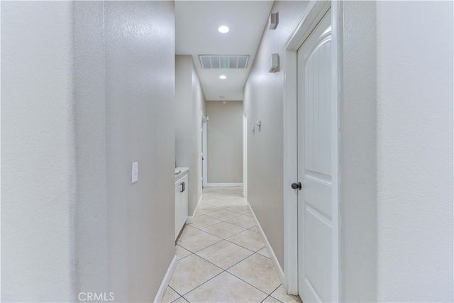 12660 Table Rock, Victorville, CA 92392