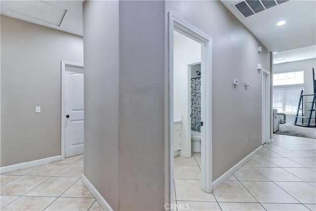 12660 Table Rock, Victorville, CA 92392