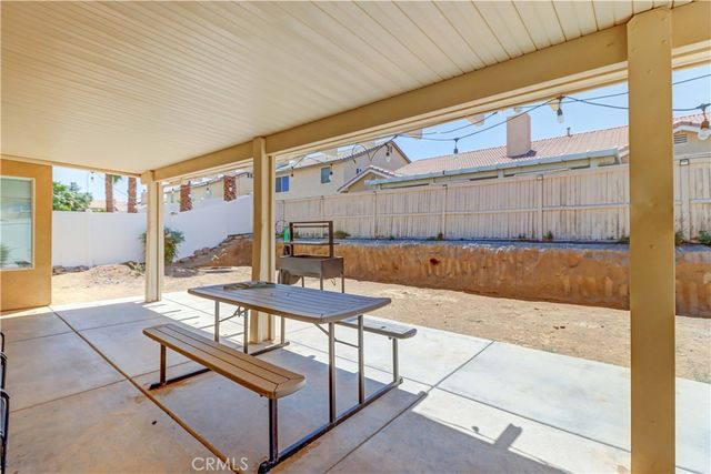 12660 Table Rock, Victorville, CA 92392