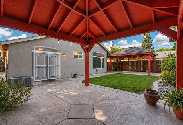1917 Generations Dr, Modesto, CA 95356