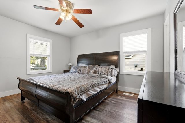 522 Lake Park Dr., Myrtle Beach, SC 29588