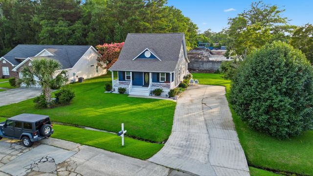 522 Lake Park Dr., Myrtle Beach, SC 29588