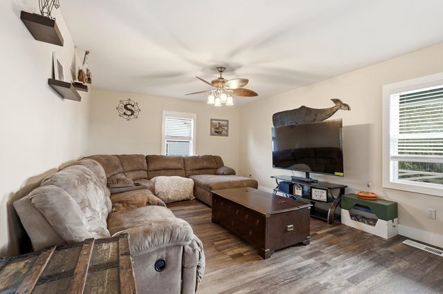 522 Lake Park Dr., Myrtle Beach, SC 29588