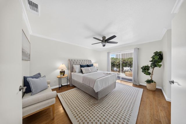 3863 Olivebranch Ln, Carmichael, CA 95608