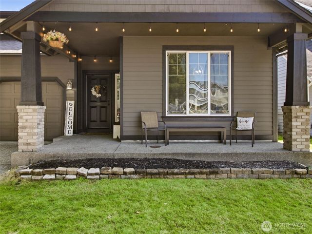 7253 Radius Loop SE, Lacey, WA 98513