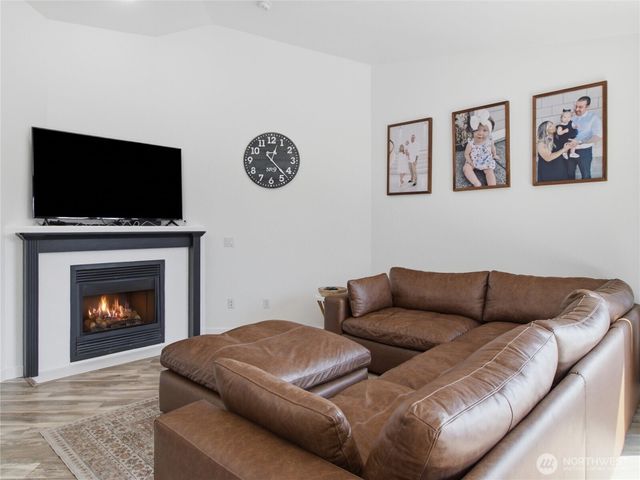 7253 Radius Loop SE, Lacey, WA 98513