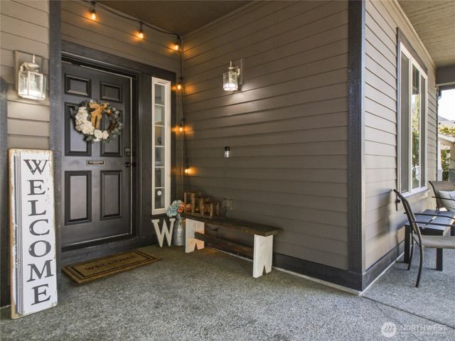 7253 Radius Loop SE, Lacey, WA 98513