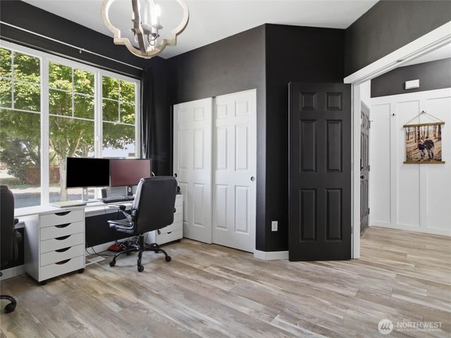 7253 Radius Loop SE, Lacey, WA 98513