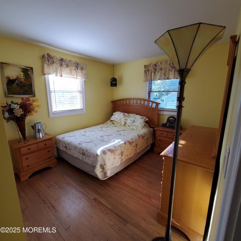 818 Atlantic Avenue, Point Pleasant, NJ 08742