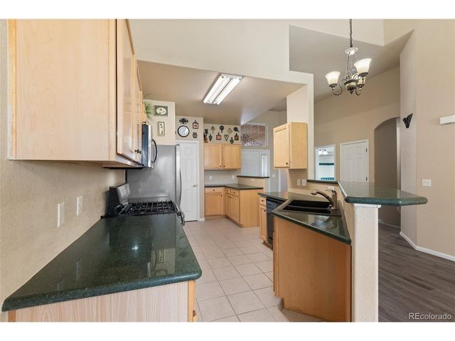 6686 S Reed Way B, Littleton, CO 80123