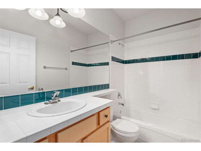 6686 S Reed Way B, Littleton, CO 80123